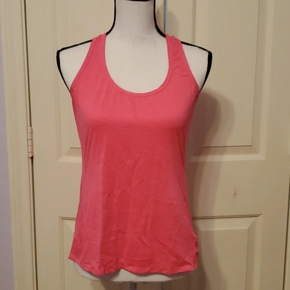 Athleta Women's Chi Racerback Tank Top M